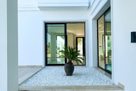 Продажа виллы  в Беллапаисе, Гирне, Северный Кипр 4+2, 380м2, №213956 – фото 14