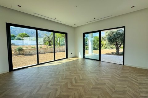 Продажа виллы  в Беллапаисе, Гирне, Северный Кипр 4+2, 380м2, №213956 – фото 19