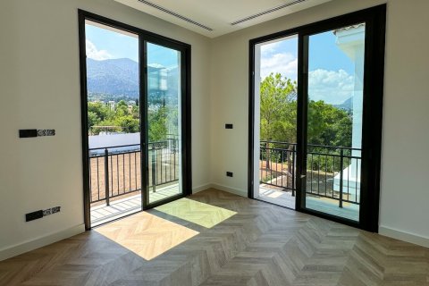 Продажа виллы  в Беллапаисе, Гирне, Северный Кипр 4+2, 380м2, №213956 – фото 29