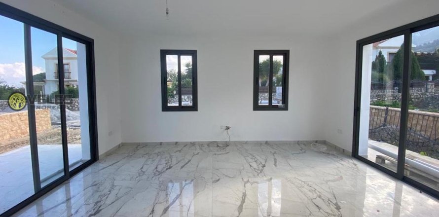 3+1 Villa  i Lapta, Girne,  Nr. 213955