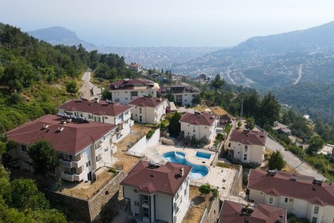 Villa  4+2  Alanya, Antalya, Türkiye №229451