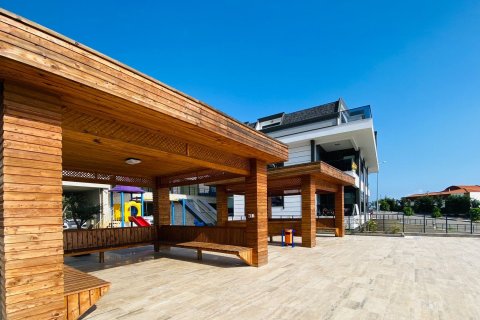 Apartment for sale  in Bektas, Alanya, Antalya, Turkey, 5 bedrooms, 250.0m2, No. 213326 – photo 1