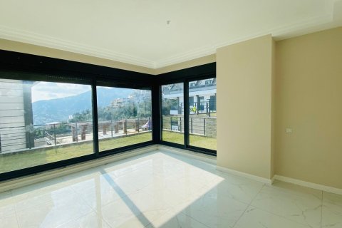 Apartment for sale  in Bektas, Alanya, Antalya, Turkey, 5 bedrooms, 250.0m2, No. 213327 – photo 11