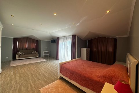 آپارتمان در  Oba ، ترکیه 4 خوابه ، 261 متر مربع.  شماره 219205 - 9