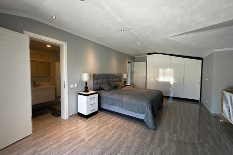 آپارتمان در  Oba ، ترکیه 4 خوابه ، 261 متر مربع.  شماره 219205 - 7