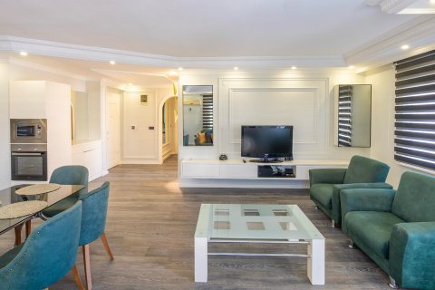 آپارتمان در  Cikcilli ، ترکیه 2 خوابه ، 105 متر مربع.  شماره 219208