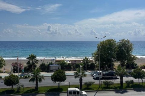 Apartment  in Mahmutlar, Antalya, Turkey No. 217013