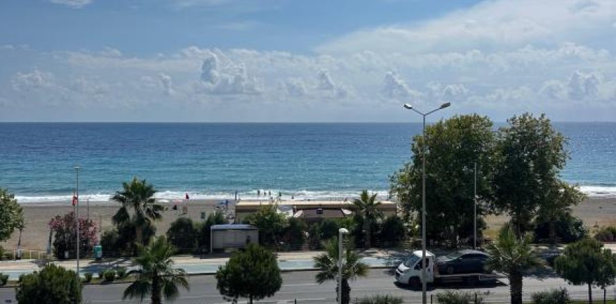 Apartment  in Mahmutlar, Antalya, Turkey No. 217013