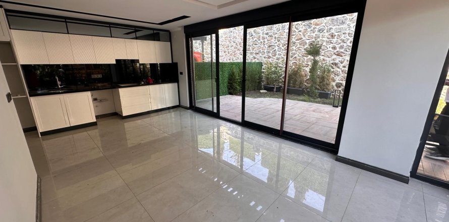 2+1 Leilighet i Alanya, Antalya, Tyrkia Nr. 217648