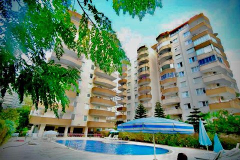 2+1 Lägenhet i Mahmutlar, Antalya, Turkiet Nr. 230007