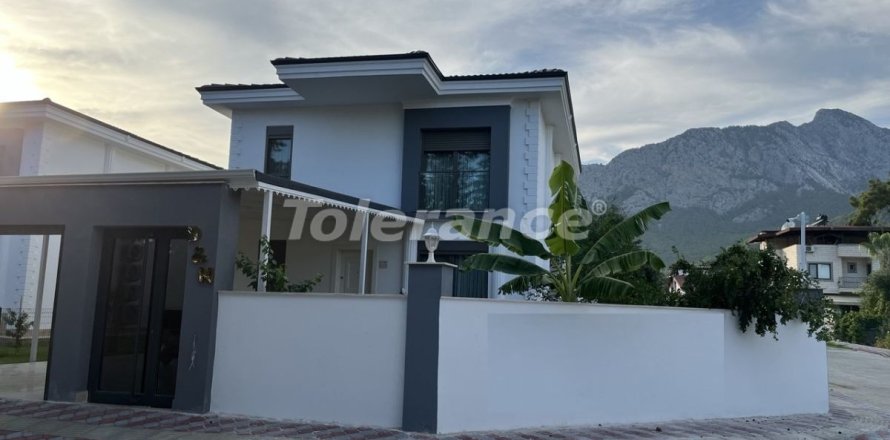 Вилла  4+1 в Кемере, Анталья, Турция №226357