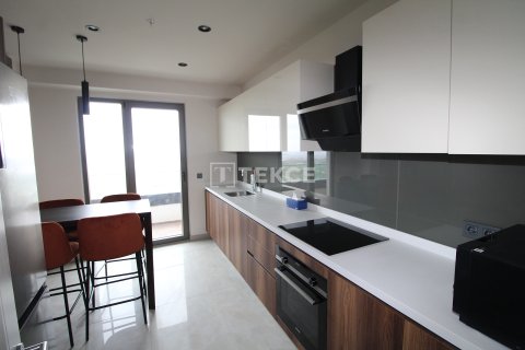 آپارتمان در  Bueyuekcekmece ، ترکیه 3 خوابه ، 193 متر مربع.  شماره 222371 - 18