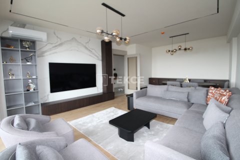 آپارتمان در  Bueyuekcekmece ، ترکیه 3 خوابه ، 193 متر مربع.  شماره 222371 - 4