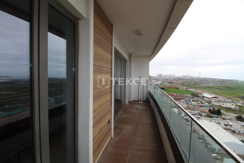 آپارتمان در  Bueyuekcekmece ، ترکیه 3 خوابه ، 193 متر مربع.  شماره 222371 - 21