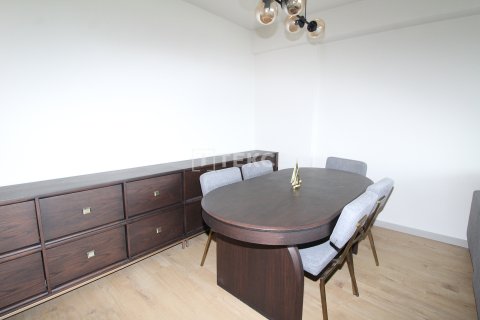 آپارتمان در  Bueyuekcekmece ، ترکیه 3 خوابه ، 193 متر مربع.  شماره 222371 - 6