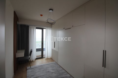 آپارتمان در  Bueyuekcekmece ، ترکیه 3 خوابه ، 193 متر مربع.  شماره 222371 - 14