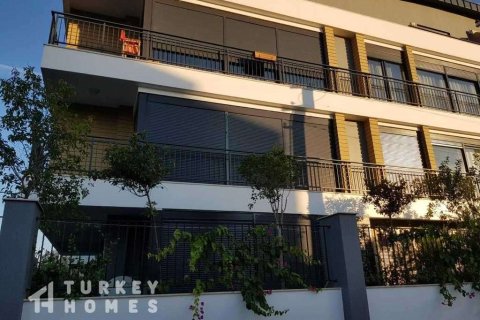Apartment for sale  in Antalya, Turkey, 2 bedrooms, 95m2, No. 233659 – photo 1