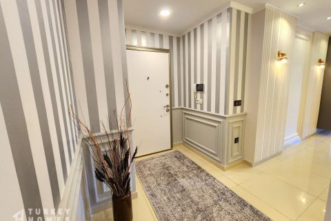 2+1 Lägenhet i Alanya, Antalya, Turkiet Nr. 233661 - 3