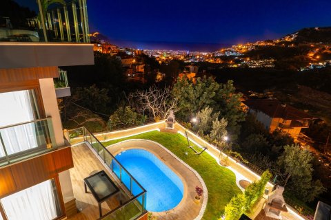 Villa for sale in Alanya, Antalya, Turkey, 4 bedrooms, 330m2, No. 225690 – photo 2