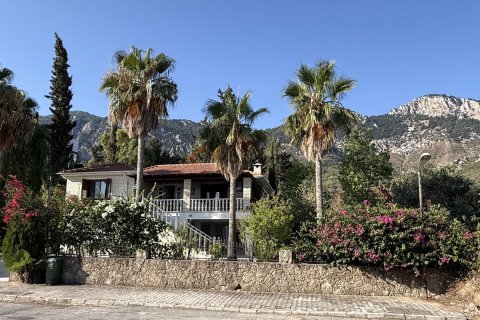 Villa for sale  in Lapta, Girne, Northern Cyprus, 3 bedrooms, 145m2, No. 228790 – photo 5