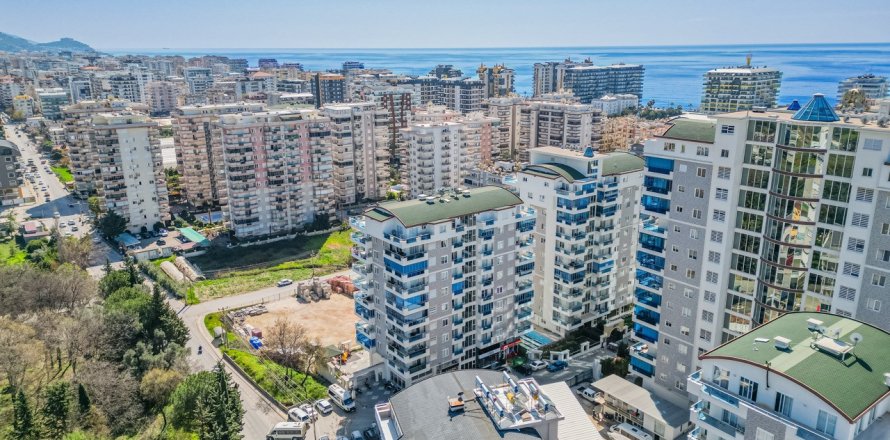 Apartment in Mahmutlar, Antalya, Turkey No. 225772