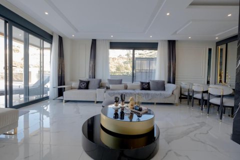 Villa  i Kargicak, Alanya, Antalya, Tyrkiet Nr. 222231 - 2