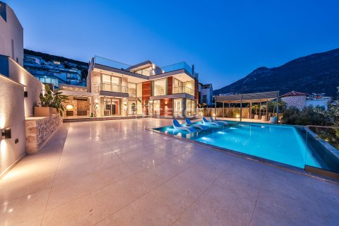 5+1 Villa  in Kas, Antalya, Türkei Nr. 222232 - 15