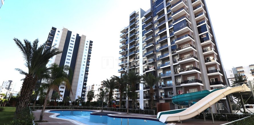 1+1 Apartment  in Mezitli, Mersin, Turkey No. 224480