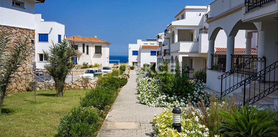 Квартира 3+1 в Гирне, Северный Кипр №214954