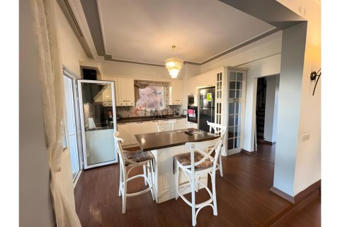 ویلا در Silivri ، ترکیه 5 خوابه ، 400 متر مربع. شماره 214811 - 22