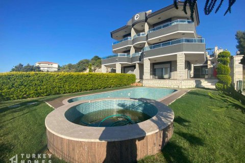 7+1 Villa i Cesme, Izmir, Tyrkia Nr. 233805 - 2