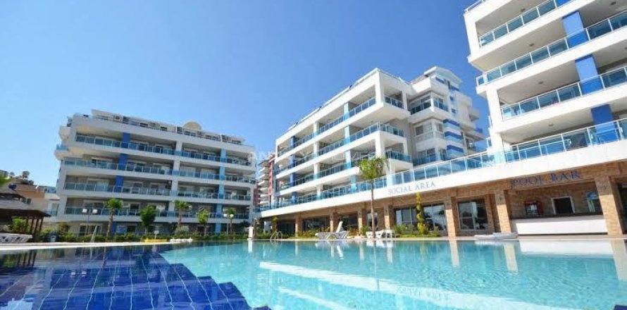 2+1 Apartment  in Alanya, Antalya, Turkey No. 221761