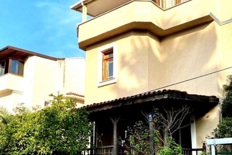 Продажа виллы  в Стамбуле, Турция 7+1, 280м2, №233125 – фото 3