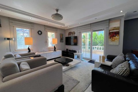 3+1 Villa  i Incekum, Antalya, Tyrkiet Nr. 218228 - 4