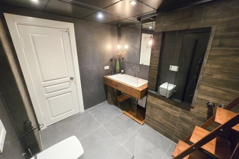 2+1 Lejlighed  i Alanya, Antalya, Tyrkiet Nr. 216674 - 30