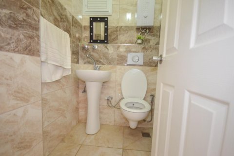 Продажа квартиры в Аланье, Анталье, Турция 2+1, 128м2, №216677 – фото 20