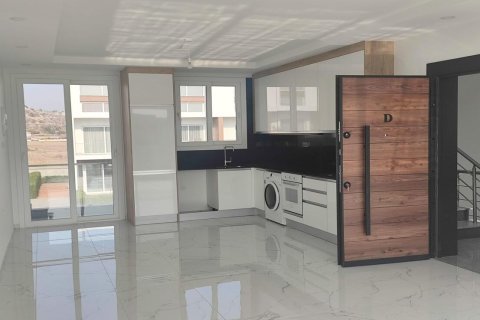 Dubleks daire  2+1  Long Beach, Iskele,  №214167 - 4