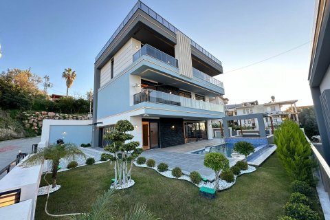 6+1 Villa in Kargicak, Alanya, Antalya, Turkey No. 230093