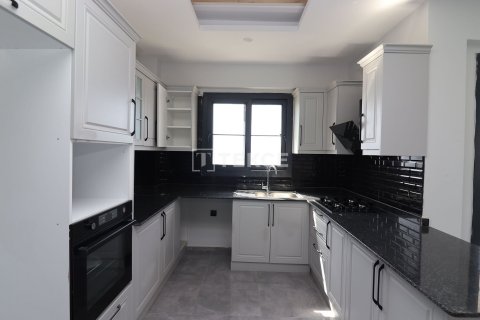 Apartment for sale  in Erdemli, Mersin, Turkey, 2 bedrooms, 112m2, No. 227279 – photo 20