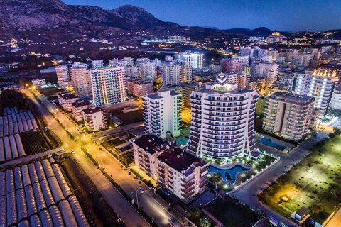 1+1 Leilighet  i Mahmutlar, Antalya, Tyrkia Nr. 225813 - 18