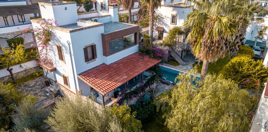 4+1 Villa  i Gundogan, Mugla, Tyrkiet Nr. 215590