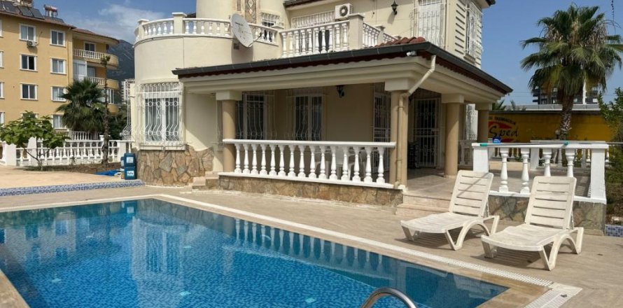 Villa  i Mahmutlar, Antalya, Turkiet Nr. 221587