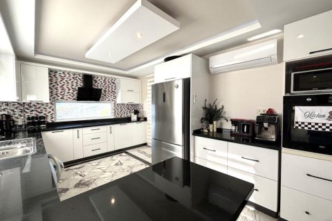 Villa  i Tepe, Alanya, Antalya, Tyrkiet Nr. 221588 - 9