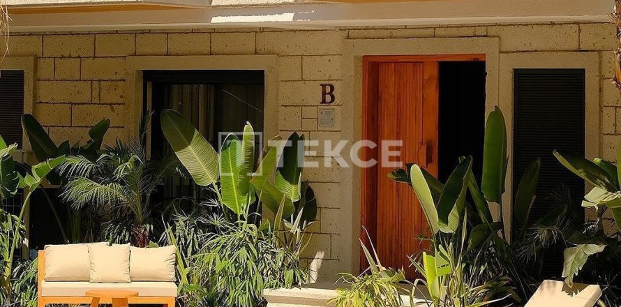 Отель  807м2 в Чешме, Измир, Турция №221593