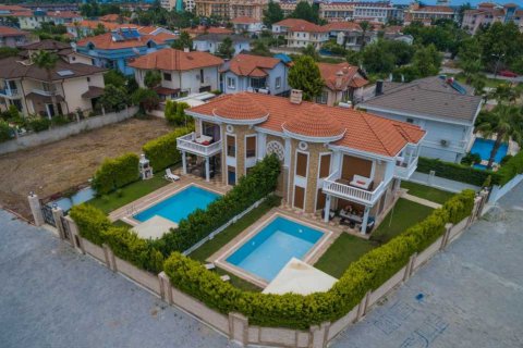 3+1 Villa in Kemer, Antalya, Turkey No. 233969
