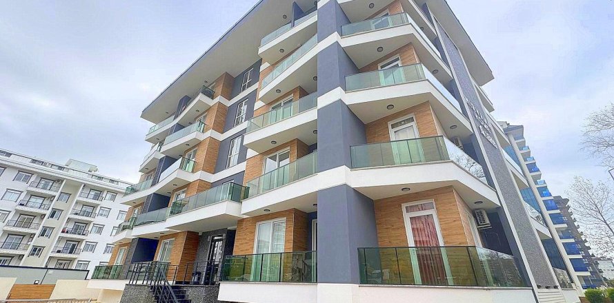 2+0 Takleilighet  i Mahmutlar, Antalya, Tyrkia Nr. 226242