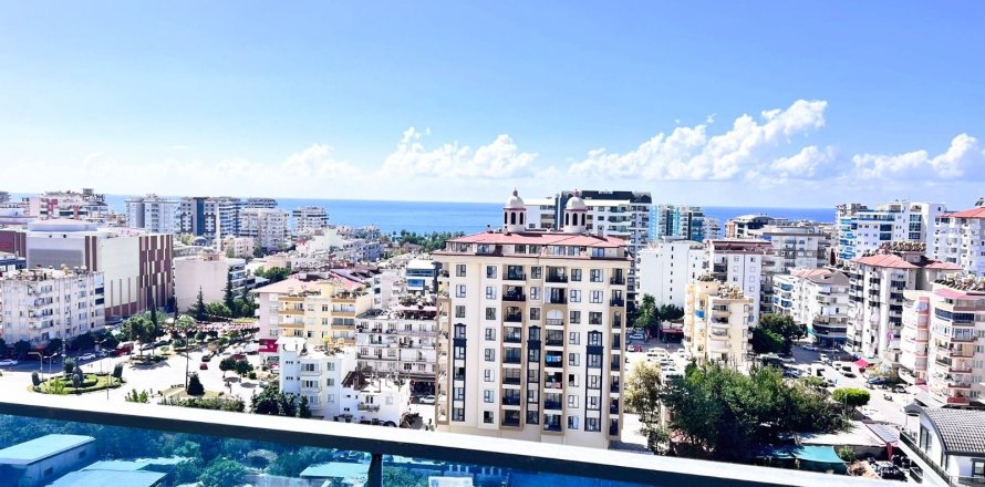 Квартира 1+1 в Махмутларе, Анталья, Турция №229018
