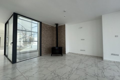 Продажа виллы  в Озанкое, Гирне, Северный Кипр 3+1, 212м2, №214066 – фото 7