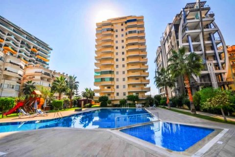 2+1 Apartment  in Mahmutlar, Antalya, Turkey No. 231042