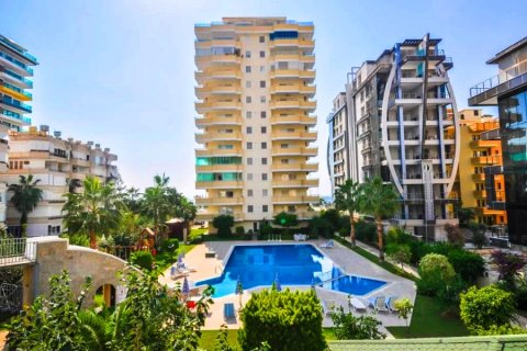 2+1 Apartment  in Mahmutlar, Antalya, Turkey No. 231041